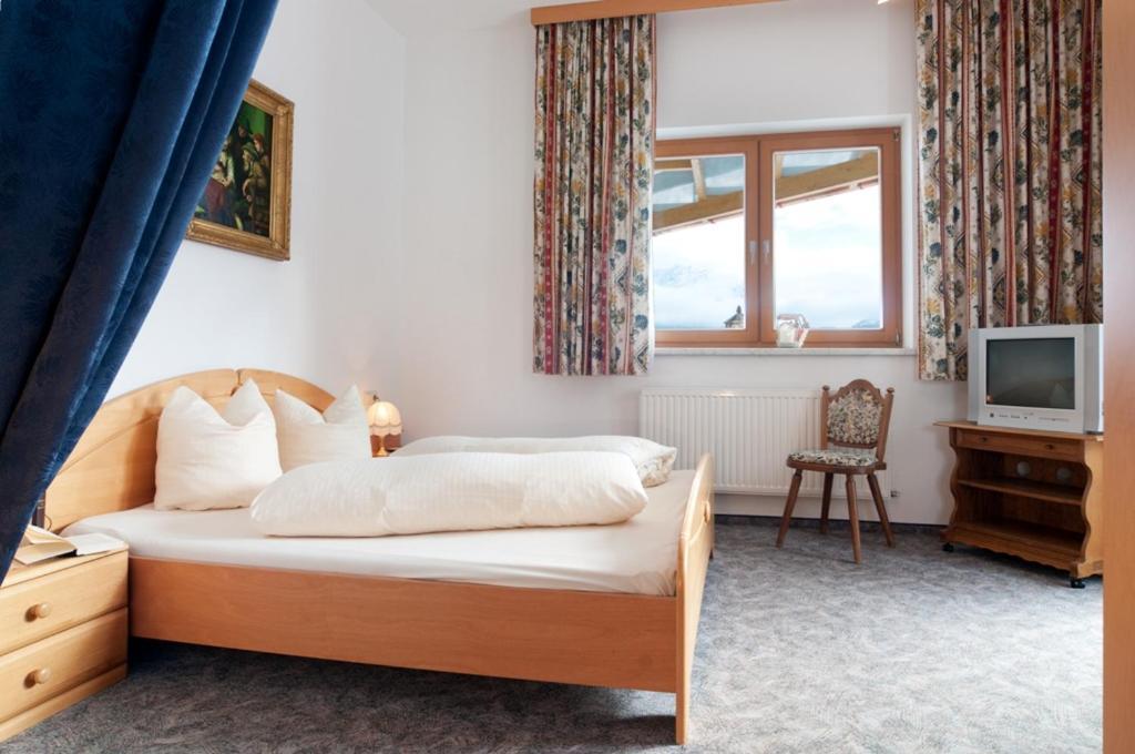 Hotel Talhof Garni&More In Waengle Bei Ройтте Екстер'єр фото