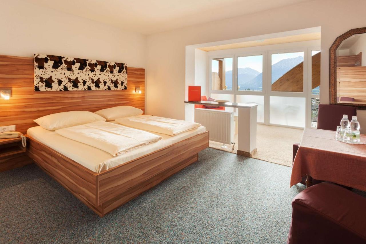 Hotel Talhof Garni&More In Waengle Bei Ройтте Екстер'єр фото
